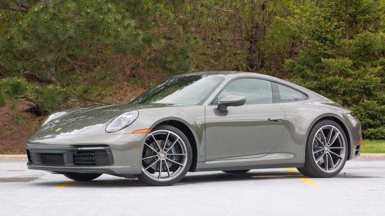 طراز Porsche 911 Carrera 4  طراز Porsche 911 Carrera 4