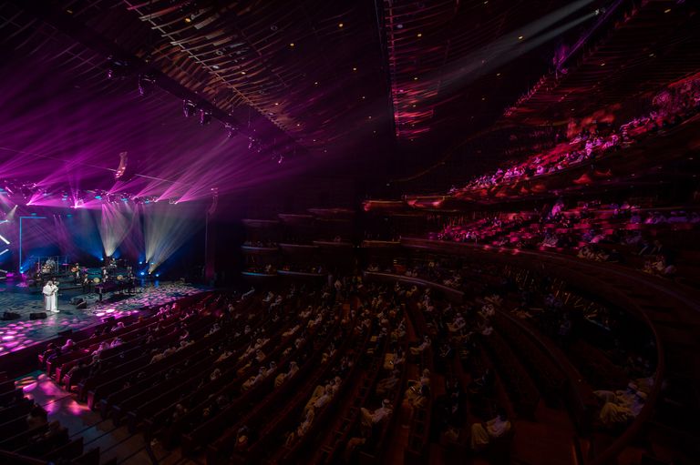 الفنان الإماراتي حسين الجسمي