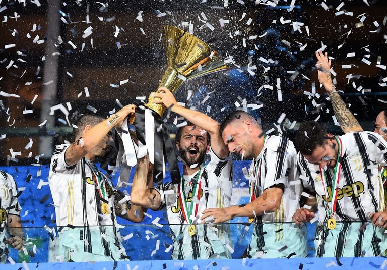 احتفالات يوفنتوس بلقب الدوري الإيطالي احتفالات يوفنتوس بلقب الدوري الإيطالي