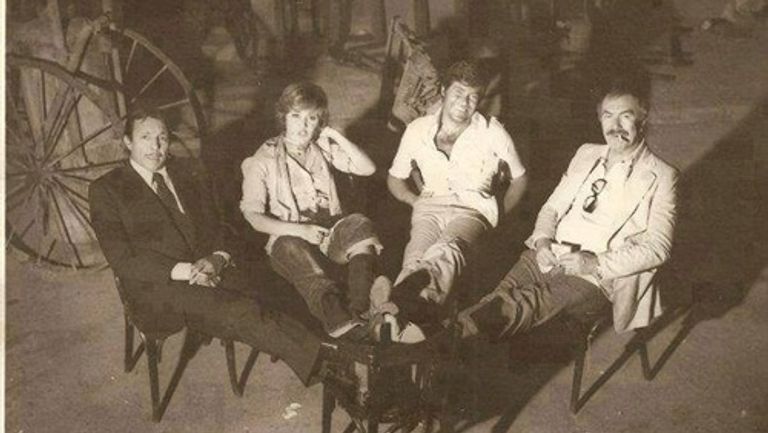 الفنانة المصرية مديحة كامل 