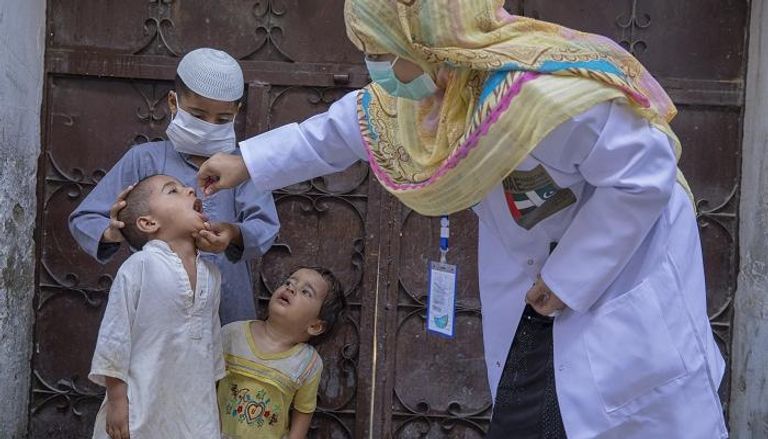 التطعيم ضد شلل الأطفال في باكستان