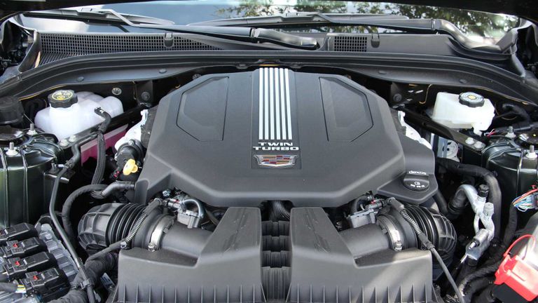 طراز كاديلاك CT5-V طراز كاديلاك CT5-V