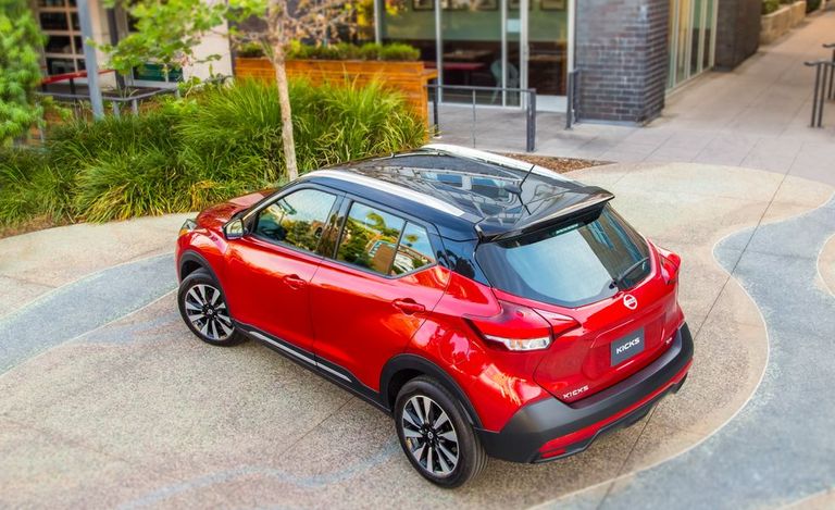 طراز نيسان "كيكس"  طراز نيسان