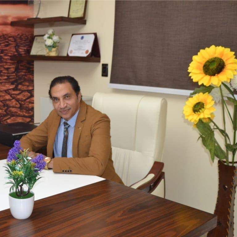 الدكتور وائل فؤاد، استشاري أول الطب النفسي وعلاج الإدمان في مصر منطقة مرفأ بيروت بعد الانفجار