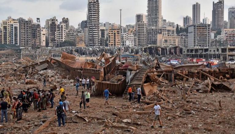 ركام مرفأ بيروت عقب حادث انفجار لبنان الآليم منطقة مرفأ بيروت بعد الانفجار