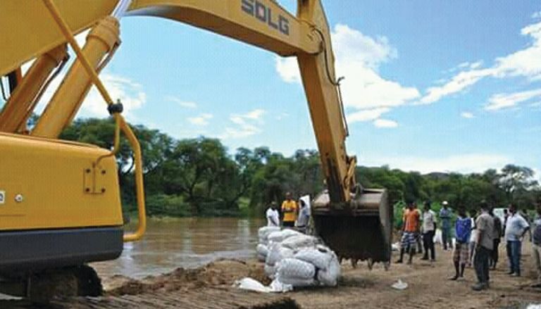 الفيضانات تسببت بنزوح 32 ألف شخص في إثيوبيا
