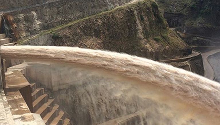 الفيضانات تسببت بنزوح 32 ألف شخص في إثيوبيا