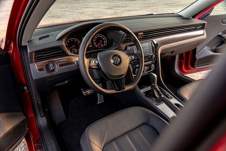 فولكسفاجن Passat فولكسفاجن Passat