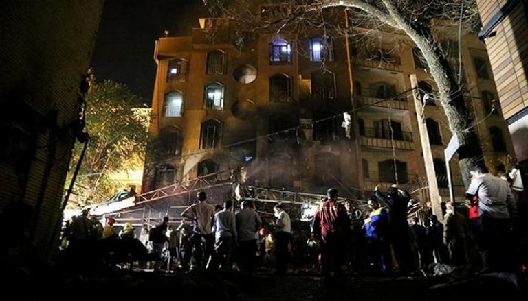 تجمع قرب موقع انفجار سابق بالعاصمة طهران