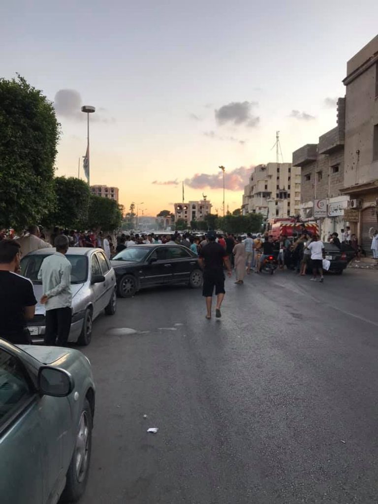 احتجاجات شعبية بطرابلس والزاوية الليبيتين