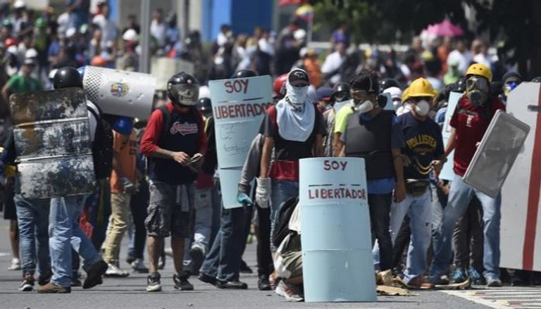 جانب من أعمال عنف في فنزويلا - الفرنسية