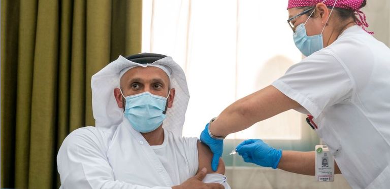 الشــيخ عبــدالله بــن محمــد آل حامــد، رئيــس دائــرة الصحــة بأبوظــي بالإمارات أبوظبي عاصمة دولة الإمارات العربية المتحدة