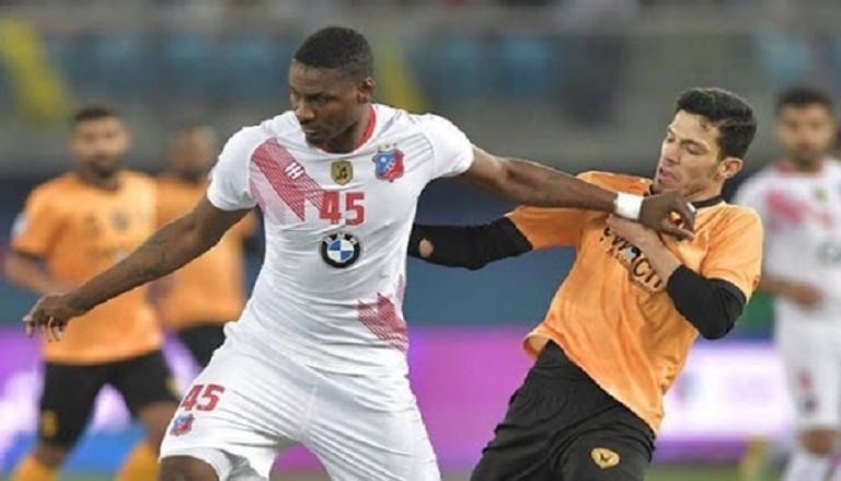 المنافسة تحتدم بين القادسية والكويت المنافسة تحتدم بين القادسية والكويت