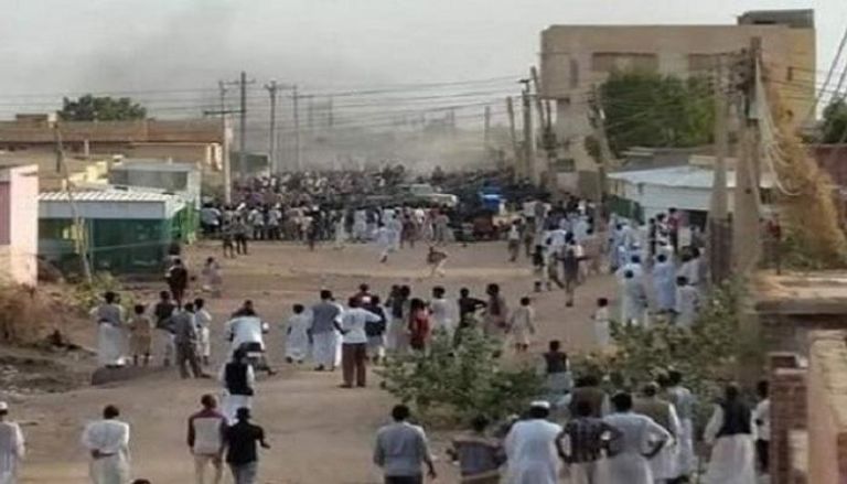 جانب من الاشتباكات القبلية بشرق السودان- أرشيفية اجتماع مشترك بين مجلسي السيادة الانتقالي السوداني والوزراء