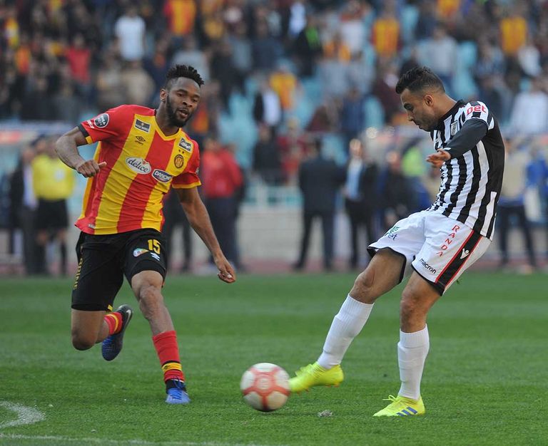 مواجهة سابقة بين الترجي والصفاقسي في الدوري التونسي