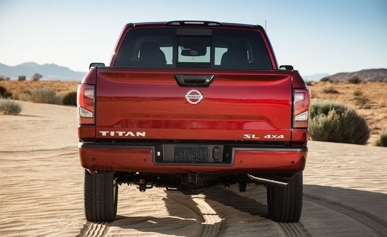 شاحنة نيسان "تايتان" شاحنة نيسان