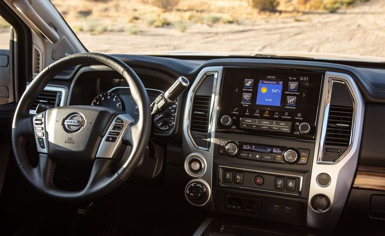 شاحنة نيسان "تايتان" شاحنة نيسان