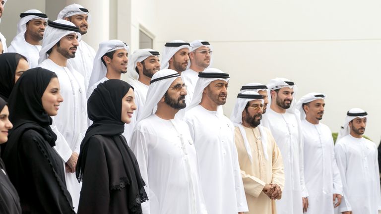 نورة الكعبي وزيرة الثقافة والشباب في دولة الإمارات