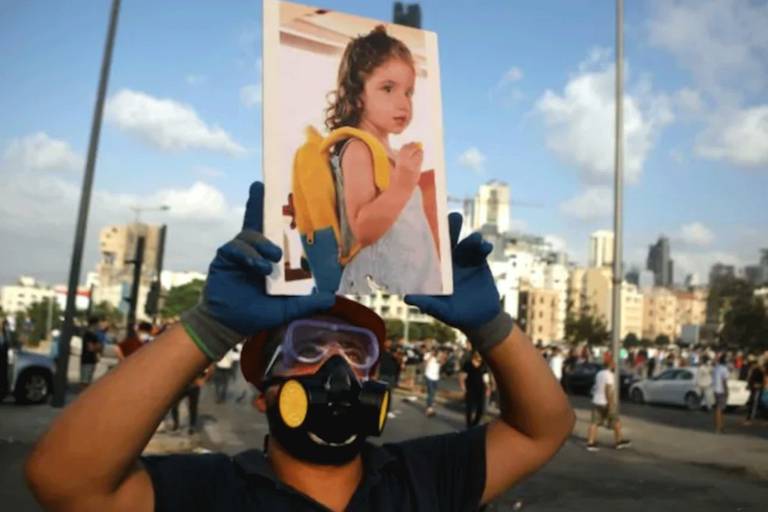 أطفال لبنان بعد كارثة مرفأ بيروت