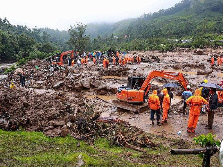 انهيارات أرضية جنوب الهند