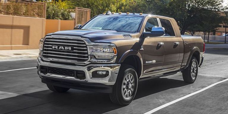 شاحنة رام 2500 شاحنة رام D100