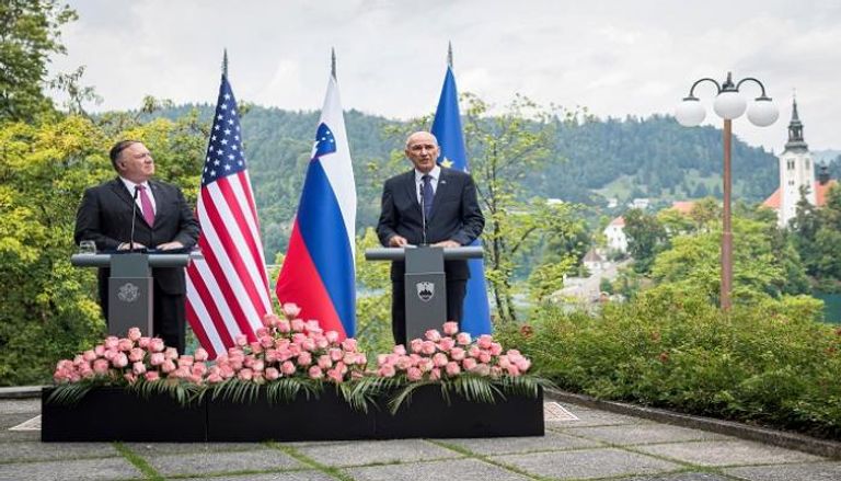 وزير الخارجية الأمريكي مع رئيس الوزراء السلوفيني - رويترز