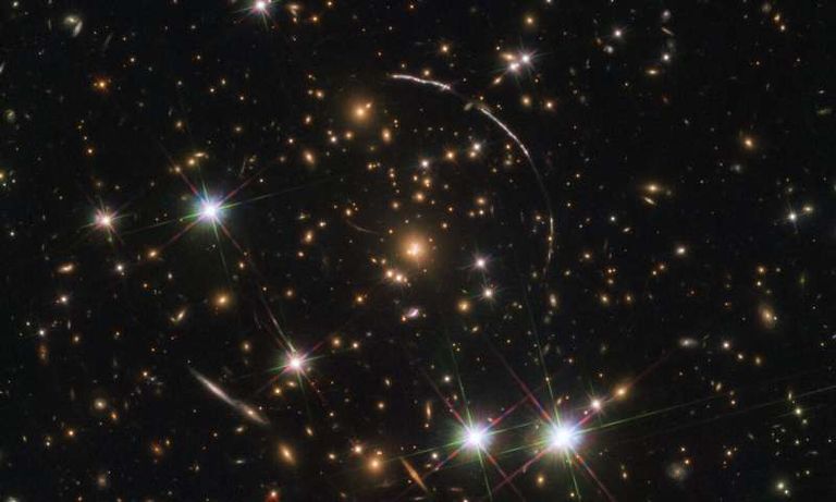 اكتشاف مجرة