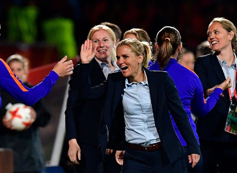 سيرينا فيجمان قادت منتخب هولندا للسيدات للتتويج بيورو 2017