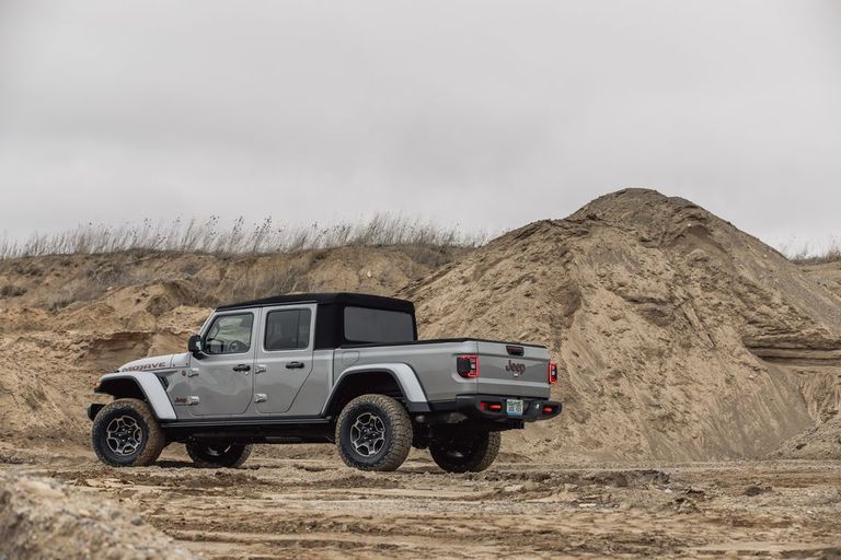 طراز جييب Gladiator طراز جيب Gladiator