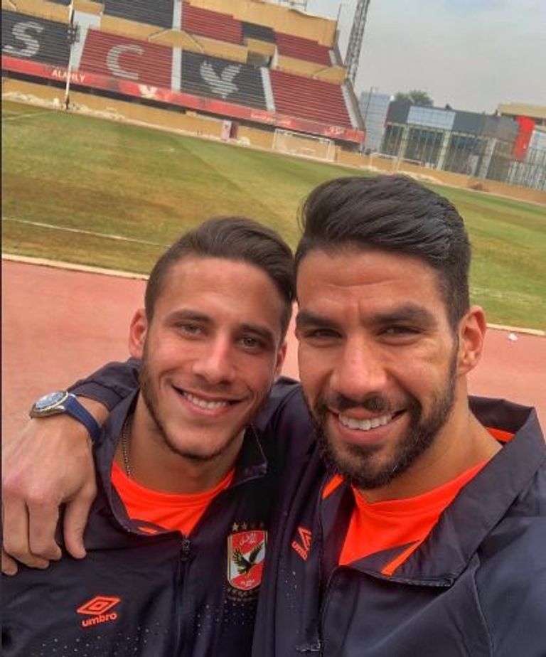 شريف إكرامي ورمضان صبحي رمضان صبحي لاعب الأهلي المصري