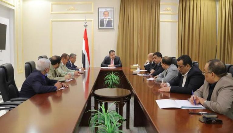  رئيس الحكومة اليمنية المكلف يلتقي  قيادات حزب المؤتمر