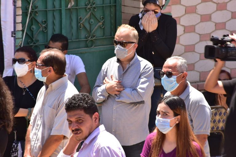 نجوم الفن في وداع شويكار