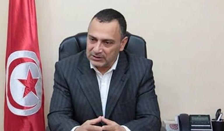 أحمد قعلول وزير الرياضة المقال من حكومة رئيس الوزراء إلياس الفخفاخ جماهير الإفريقي التونسي
