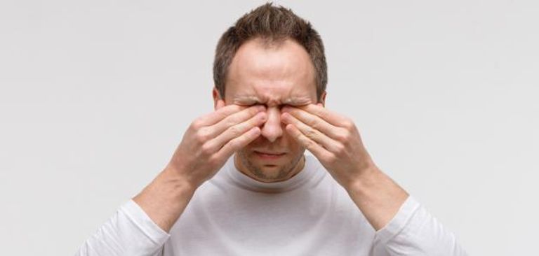 الإصابة بجفاف العين - تعبيرية