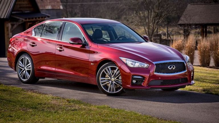 طراز Q50 Red Sport 400 طراز سوبارو WRX STI