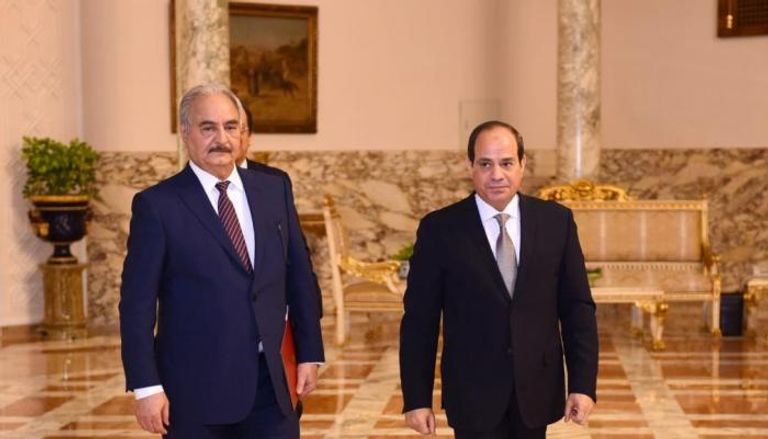 الرئيس المصري عبدالفتاح السيسي وقائد الجيش الليبي المشير حفتر- أرشيفية