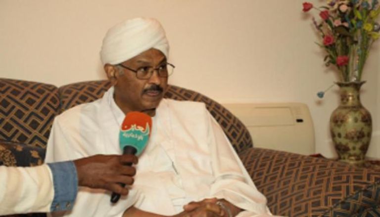  القيادي السوداني رئيس حزب الأمة مبارك الفاضل المهدي