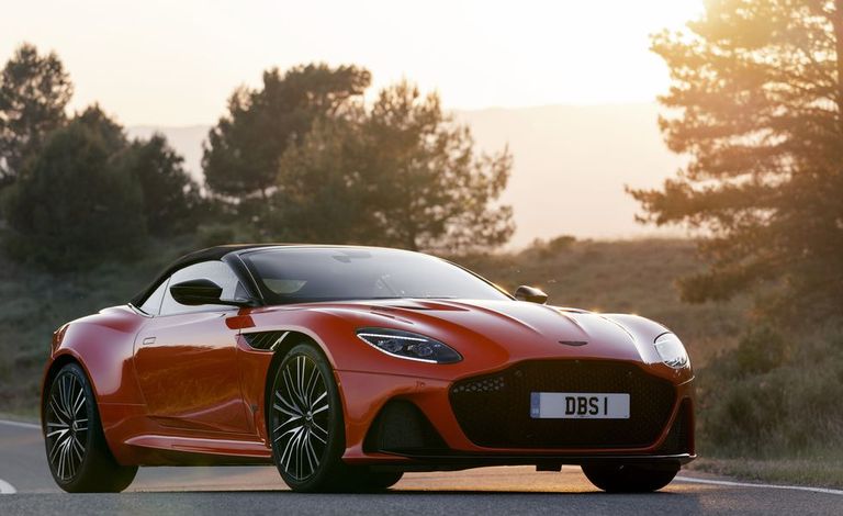 طراز أستون مارتن  DBS Superleggera  طراز أستون مارتن DBS Superleggera
