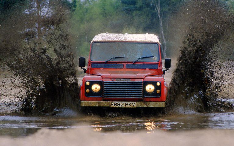 سيارة أستون مارتن DB7