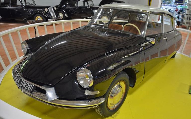 طراز DS صورة من داخل المتحف