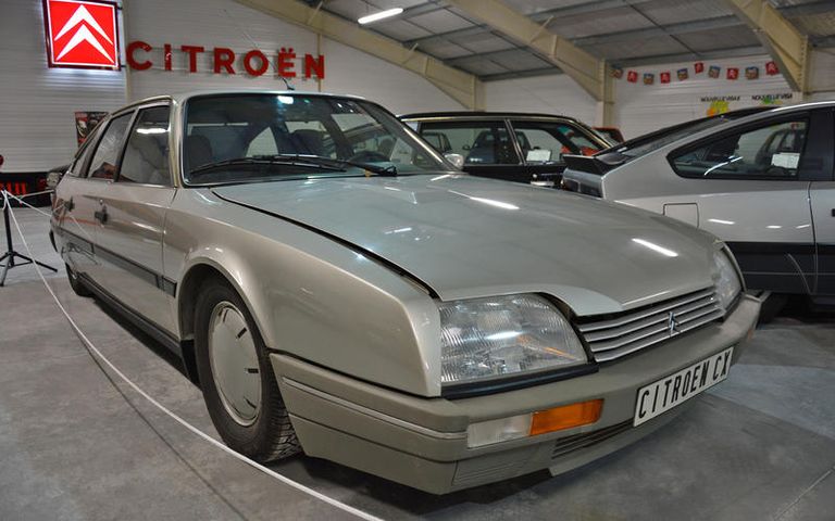 طراز CX 22 TRS صورة من داخل المتحف