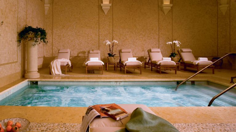 المنتجعات الصحية تستعد لإعادة فتح أبوابها