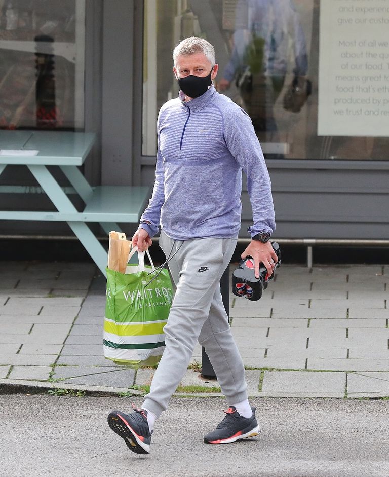 أولي جونار سولسكاير، المدير الفني لفريق مانشستر يونايتد الإنجليزي سولسكاير في رحلة تسوق