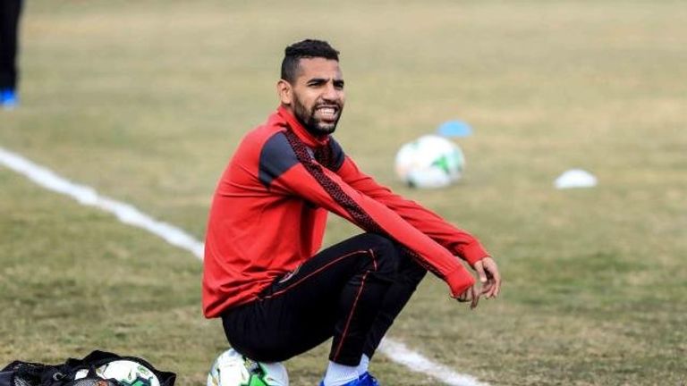 مؤمن زكريا لاعب الأهلي المصري مؤمن زكريا نجم الأهلي المصري