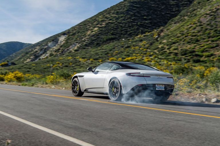 طراز أستون مارتن DB11