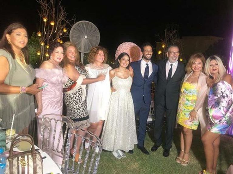 مدحت العدل يحتفل بخطوبة ابنته