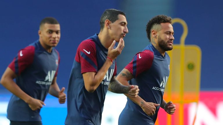 نيمار ودي ماريا ومبابي ثلاثي هجوم باريس سان جيرمان فريق بايرن ميونيخ