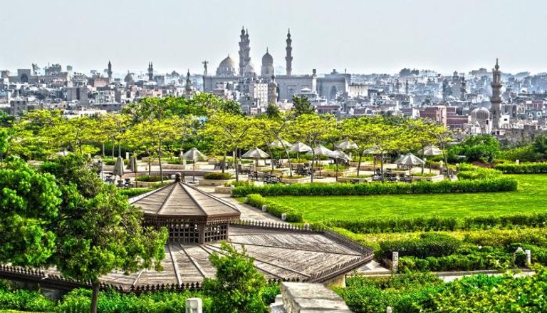 مشهد لحديقة الأزهر في القاهرة