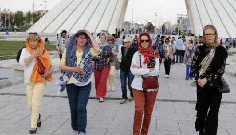 السياحة تنهار بشدة في إيران