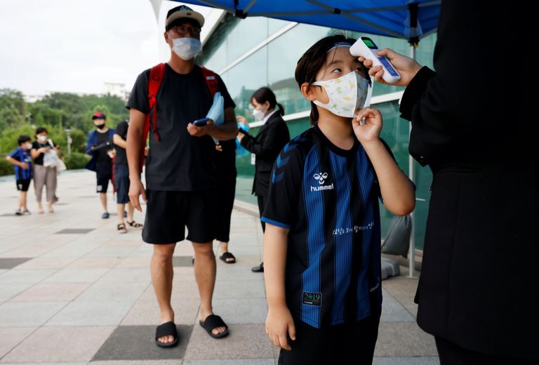 كورونا حول العالم - أرشيفية